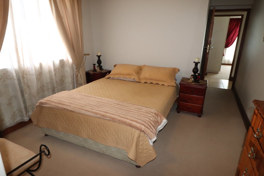 4 Bedroom Property for Sale in Hillsboro Free State